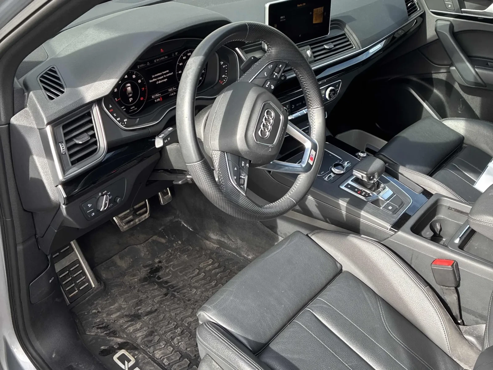 Audi Q5 * * CARFAX * * АВТО КРЕДИТ * * Цена до БГ * * , снимка 9 - Автомобили и джипове - 54577410