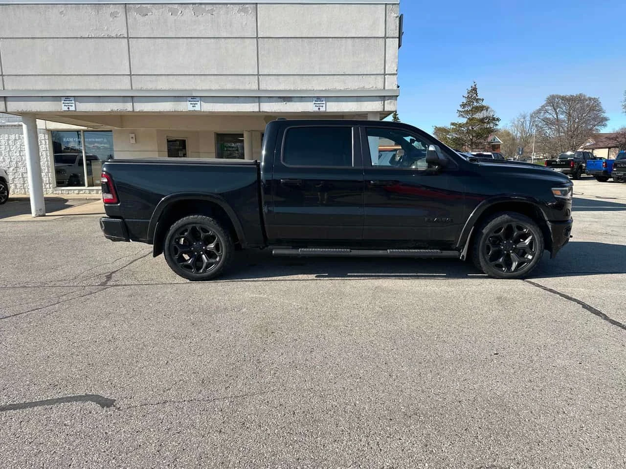 Dodge RAM 1500 Limited /360/DISTRONIC/HUD/Harman Kardon/������ | Mobile.bg � ����������� 3