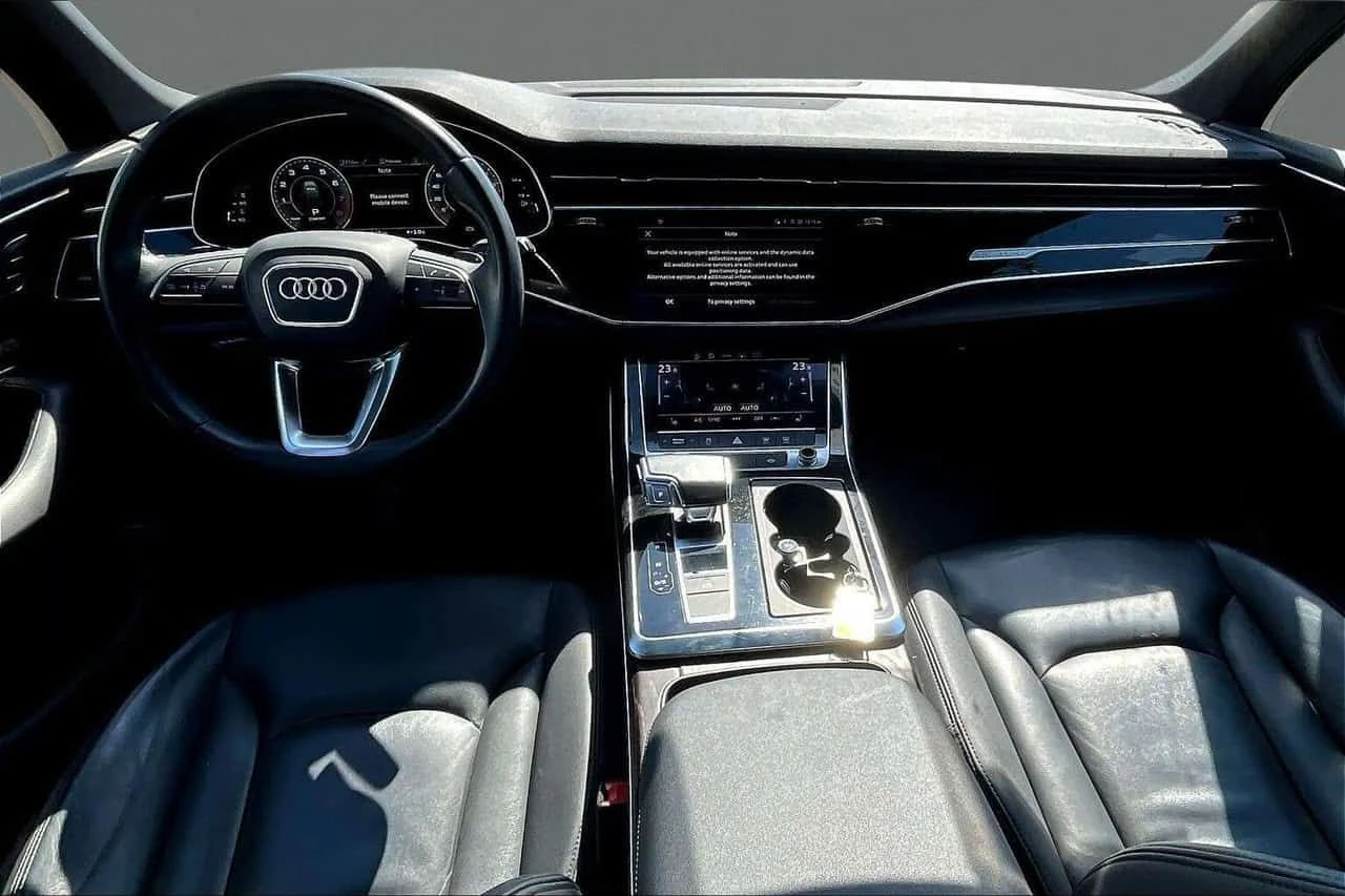 Audi Q7 QUATTRO / ПОДГРЕВ / ПАНОРАМА / ОТ ПРЕДСТАВИТЕЛСТВО, снимка 7 - Автомобили и джипове - 55177619
