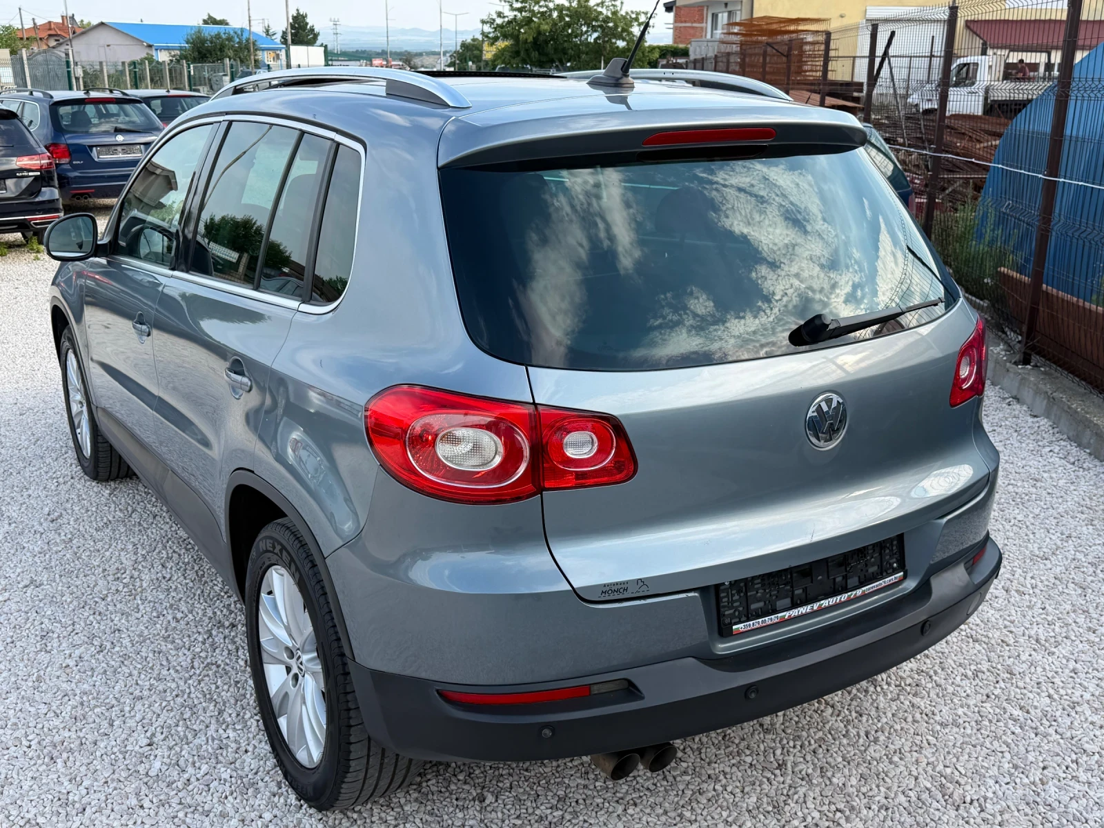 VW Tiguan ПАНОРАМА;АВТОМАТИК;4х4, снимка 4 - Автомобили и джипове - 55316741