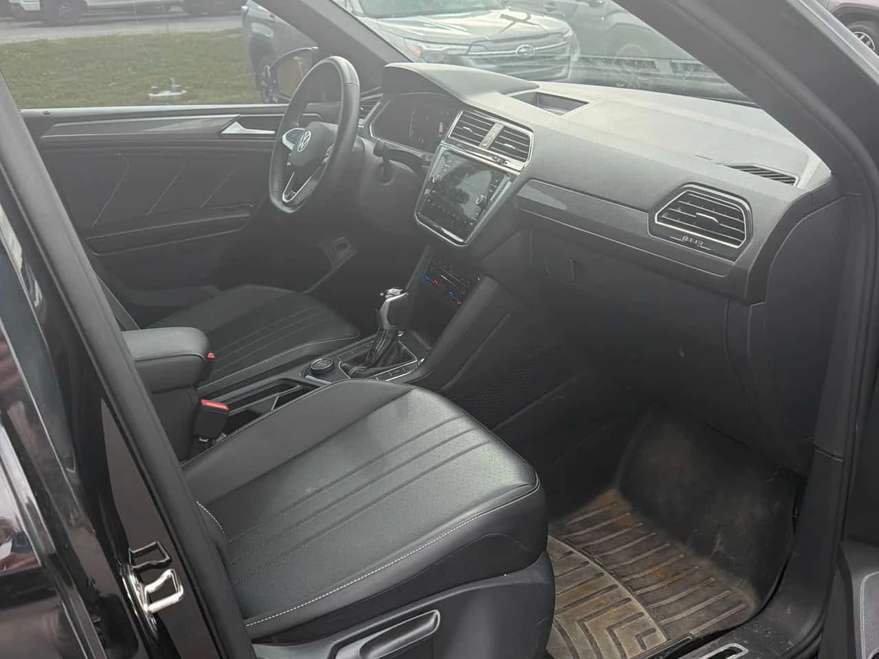 VW Tiguan * Comfortline R Line Black Edition * CARFAX * ���� | Mobile.bg � ����������� 11