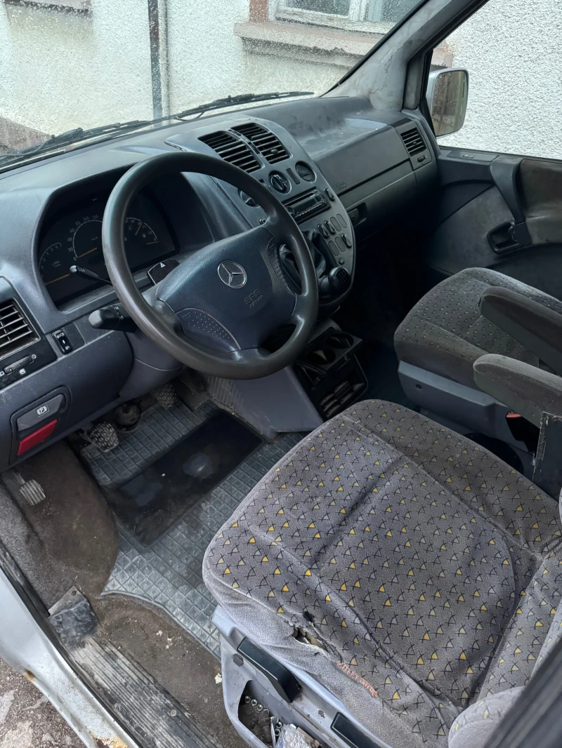 Mercedes-Benz Vito Пътнически, снимка 7 - Бусове и автобуси - 48477535