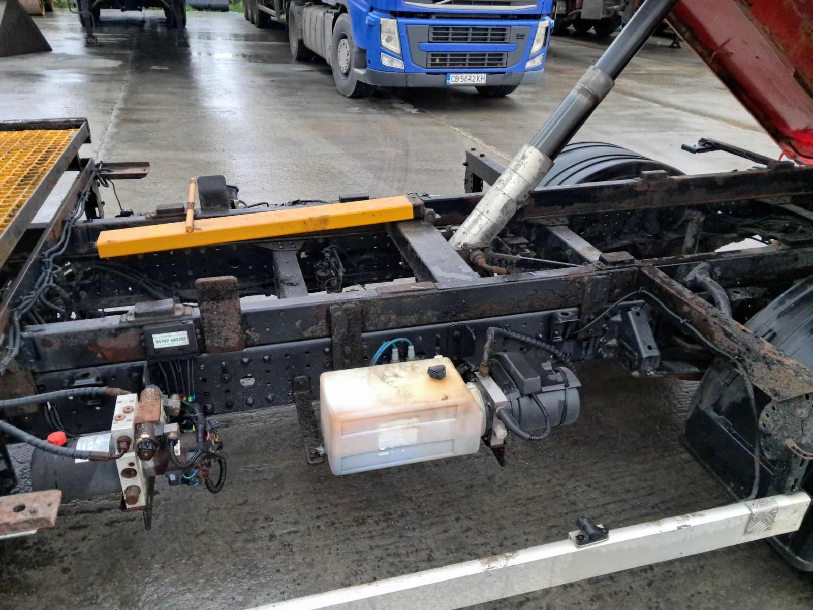 Mitsubishi Canter Самосвал 7с15 - изображение 4