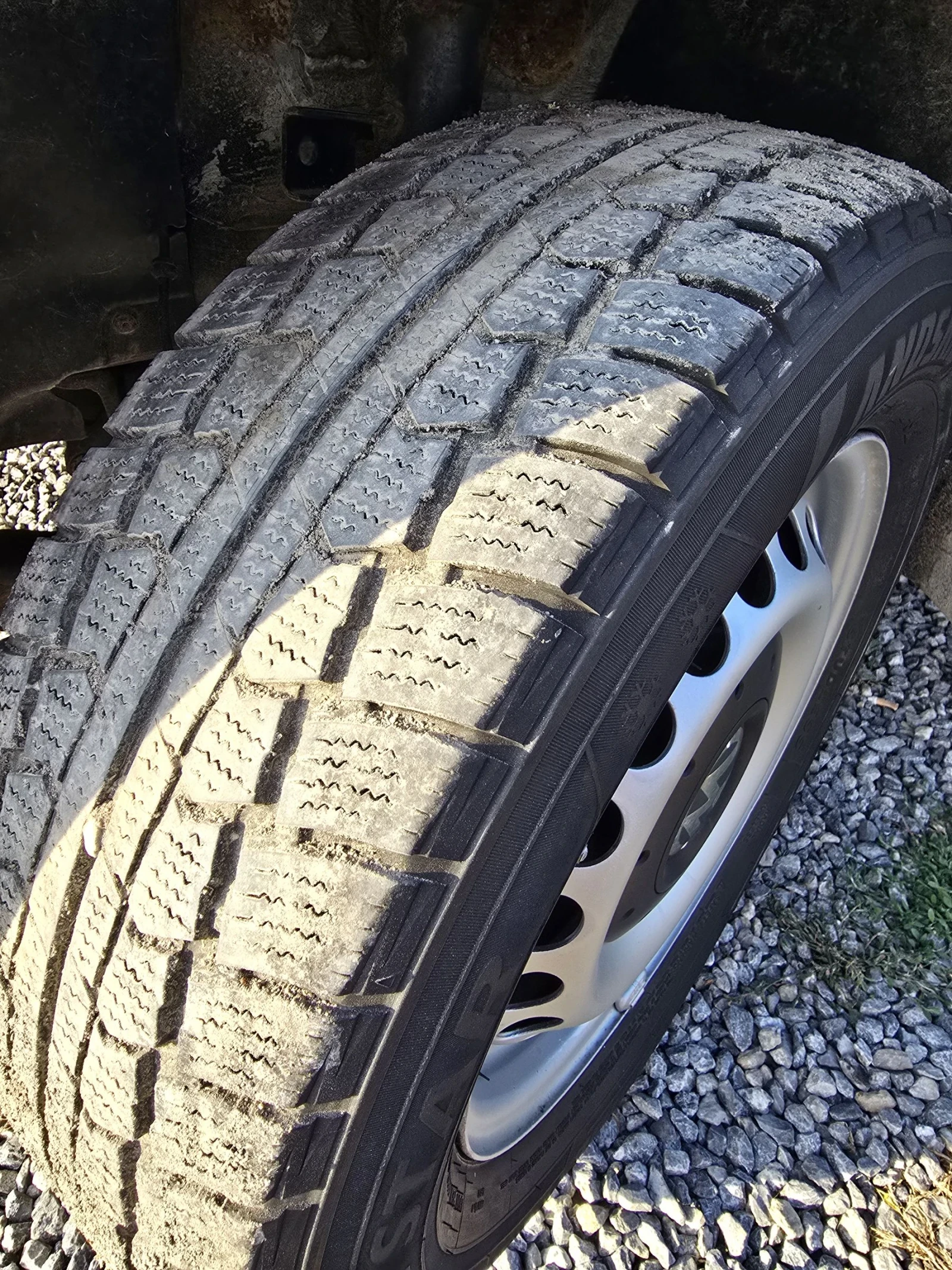 VW Transporter 1.9TDI , снимка 13 - Бусове и автобуси - 55002329