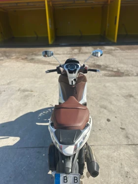 Обява за продажба на Piaggio Beverly 300ie ~3 999 лв. - изображение 4