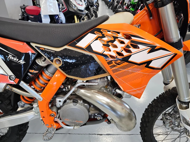 Ktm EXC 250cc, 2т, Стартер, Уникат, 500км., Ендуро!, снимка 10 - Мотоциклети и мототехника - 49997146