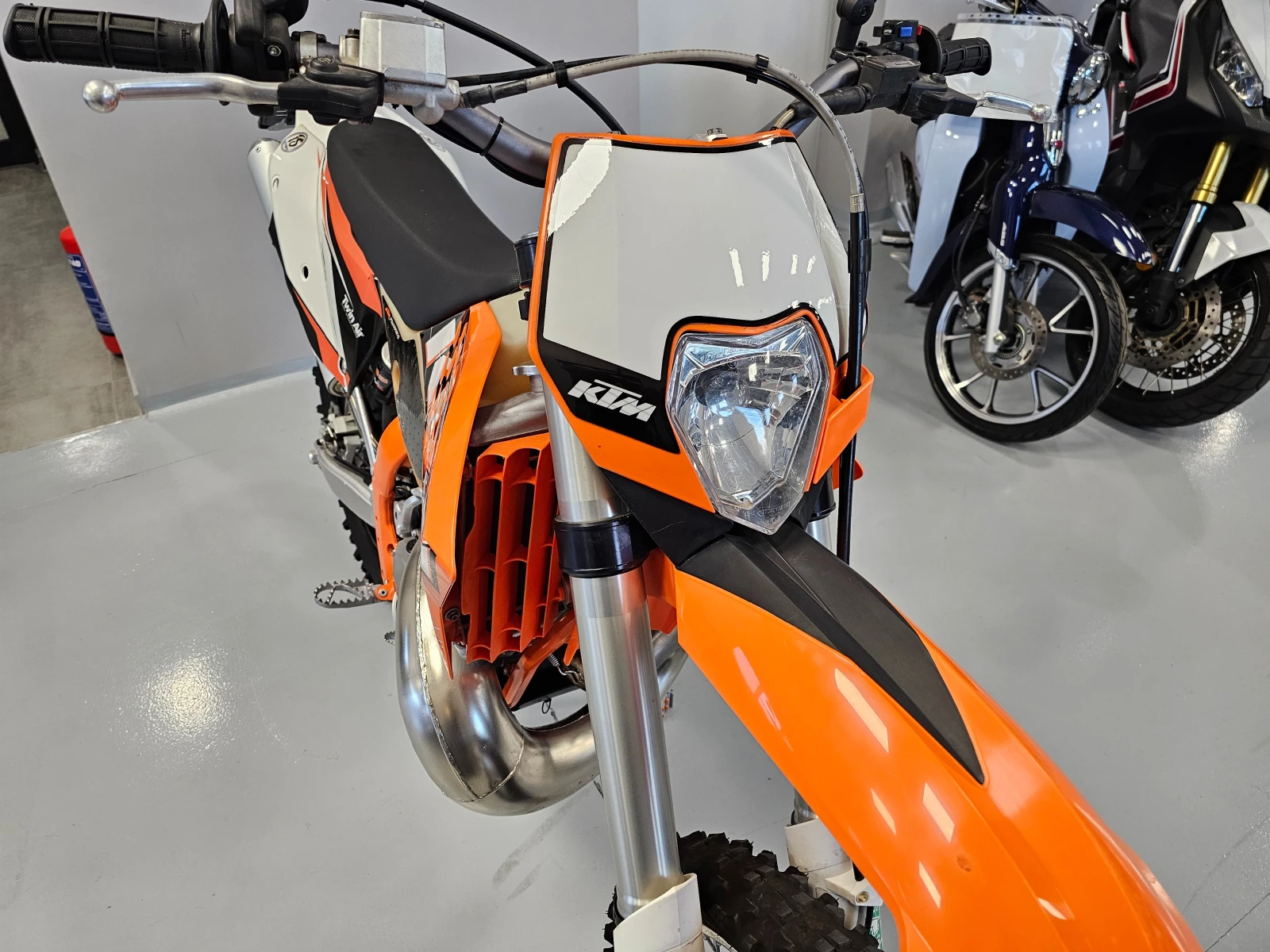 Ktm EXC 250cc, 2т, Стартер, Уникат, 500км., Ендуро! - изображение 9