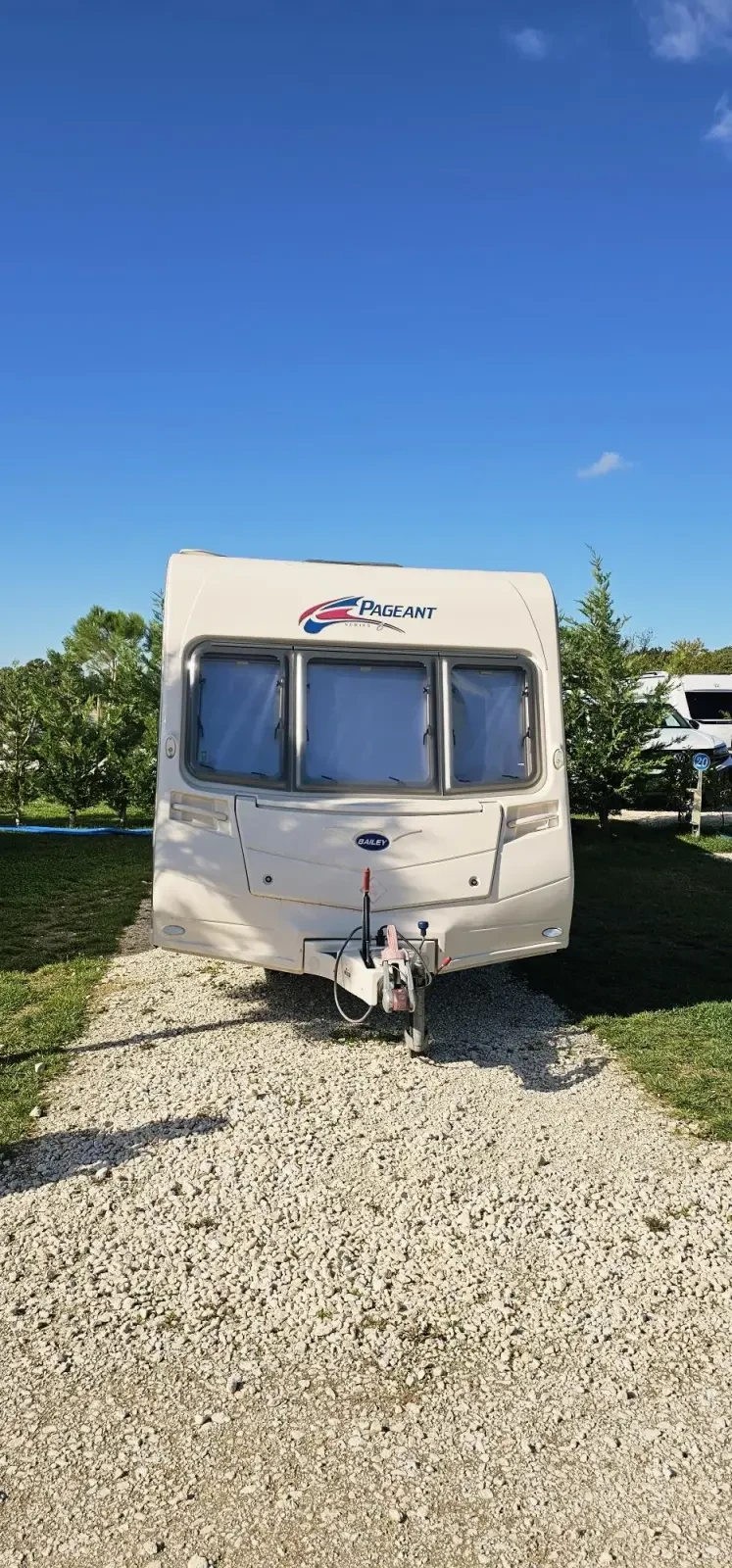  Bailey Pageant 6 | Mobile.bg   3