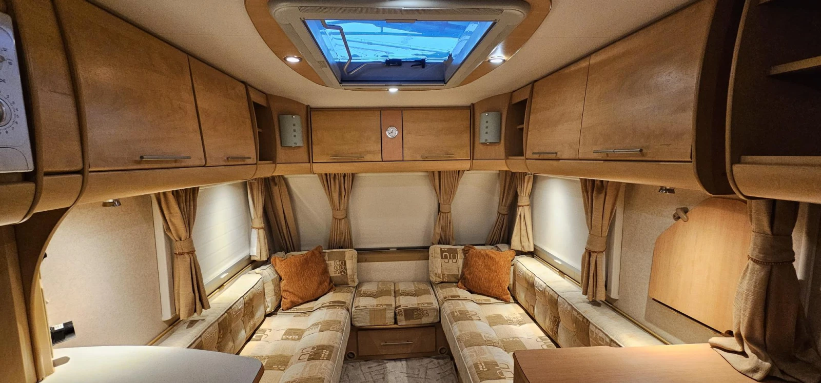  Bailey Pageant 6 | Mobile.bg   16