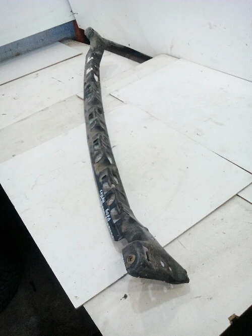 Водач задна броня (среден) Фолксваген Бора