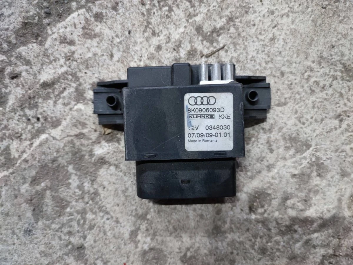 Модул горивна помпа Audi A4 A5 Q5 8K0906093 D