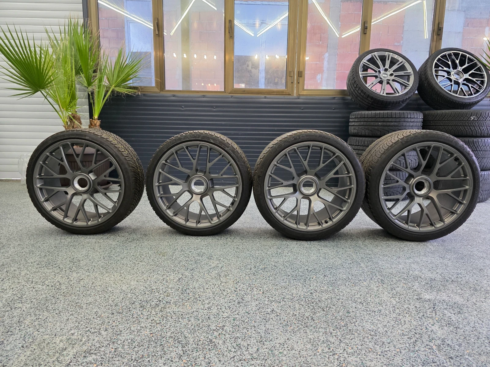 ���� � ������ 295/30R20 �� Porsche 911 | Mobile.bg � ����������� 2