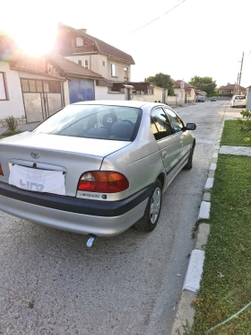 Toyota Avensis 2.0 Дизел, снимка 4