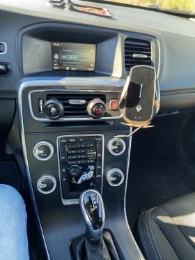 Volvo V60 D-2, снимка 10