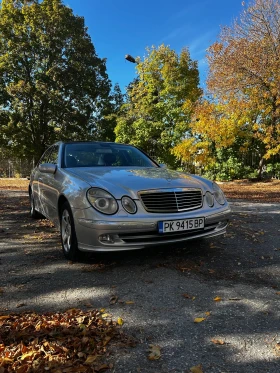 Mercedes-Benz E 320, снимка 12