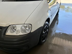 VW Caddy 