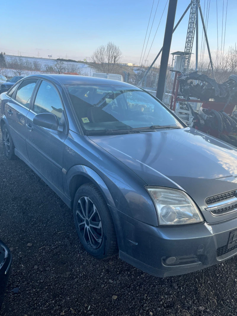 Opel Vectra 2.2 i GTS, снимка 3 - Автомобили и джипове - 47587396