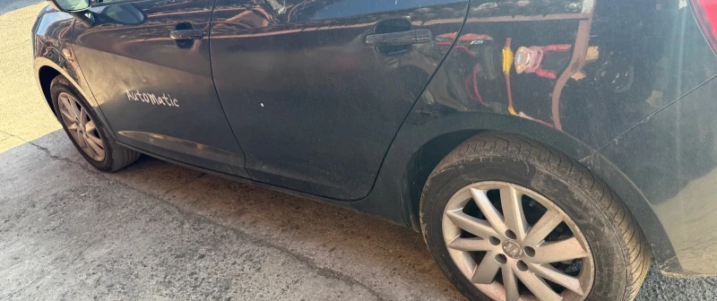 Seat Ibiza 1.2 tsi, снимка 2 - Автомобили и джипове - 50370680