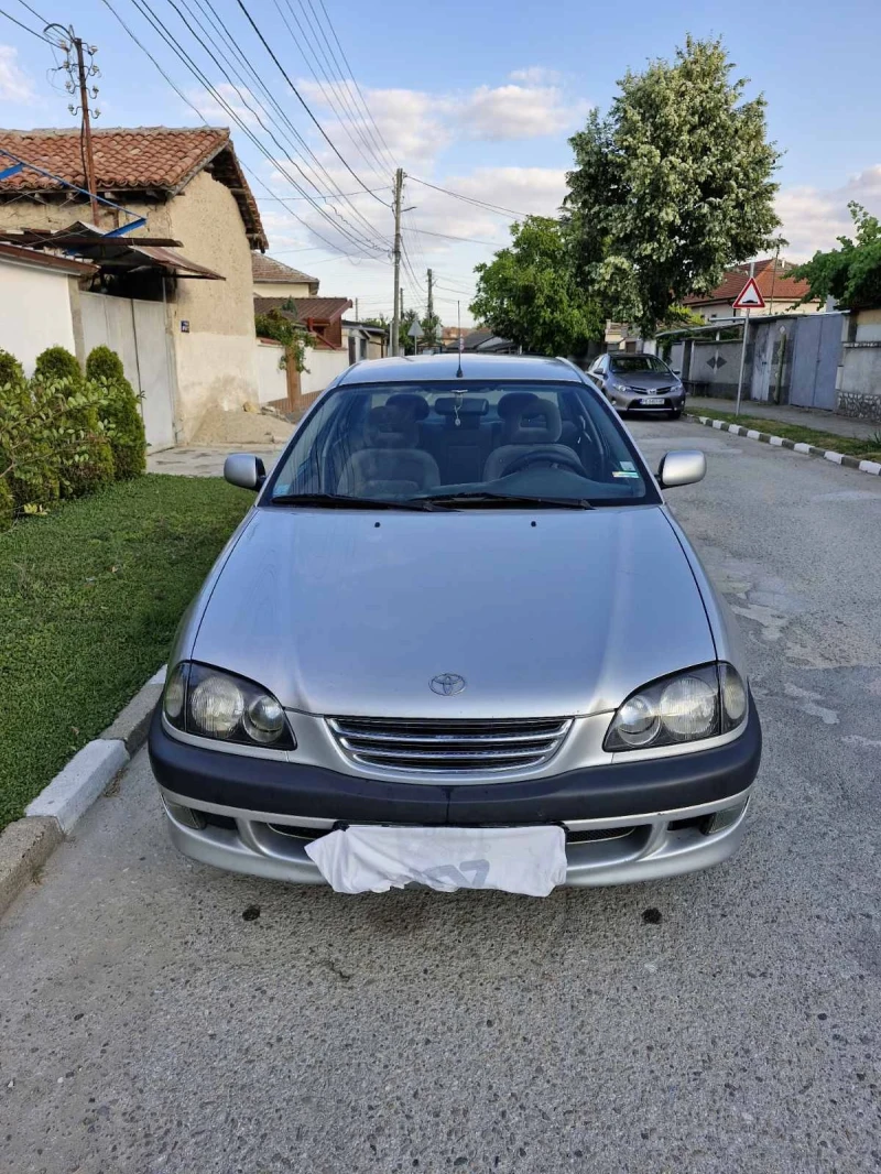 Toyota Avensis 2.0 Дизел, снимка 2 - Автомобили и джипове - 50991487