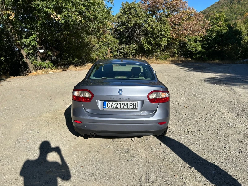 Renault Fluence 1.5 dci, снимка 4 - Автомобили и джипове - 52597888