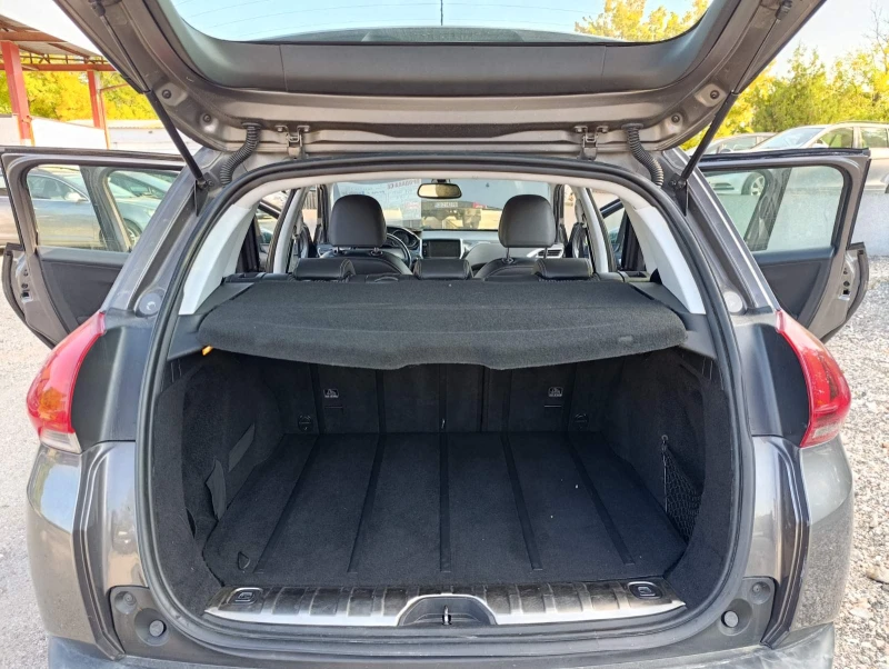 Peugeot 2008 1.6HDi, снимка 15 - Автомобили и джипове - 52066906