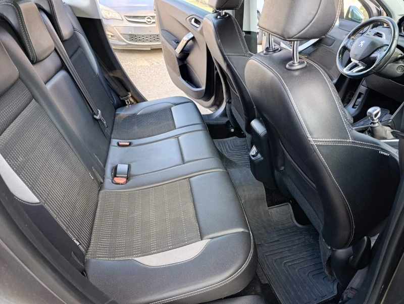 Peugeot 2008 1.6HDi, снимка 10 - Автомобили и джипове - 52066906
