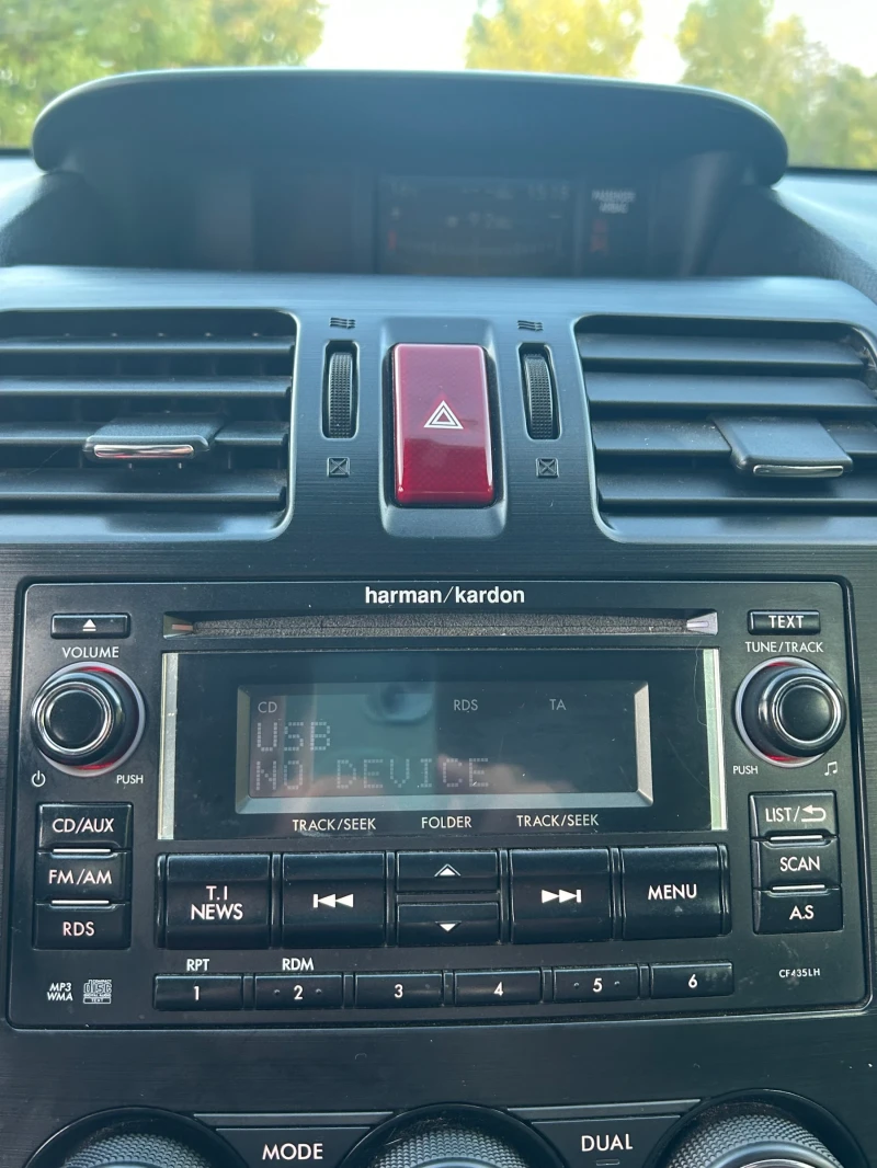 Subaru Forester, снимка 8 - Автомобили и джипове - 52450049