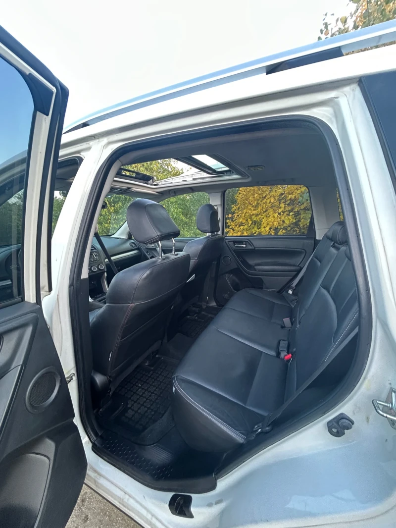 Subaru Forester, снимка 15 - Автомобили и джипове - 52450049