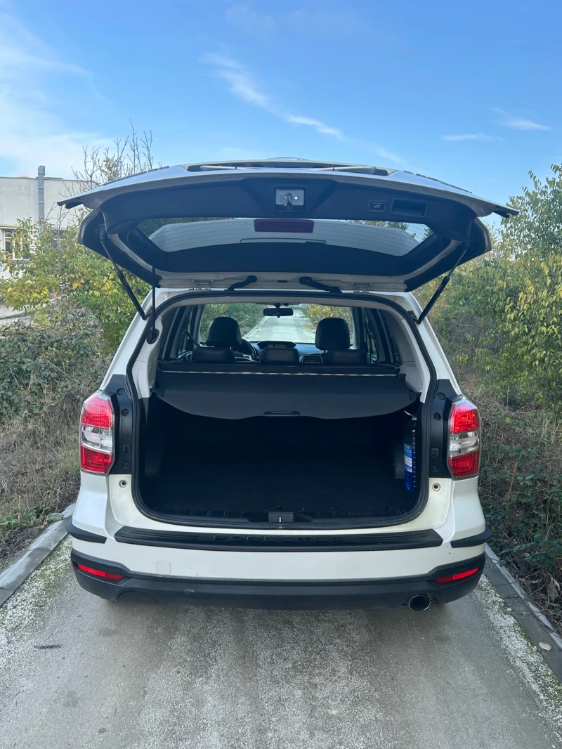 Subaru Forester, снимка 10 - Автомобили и джипове - 52450049