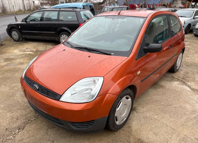 Ford Fiesta 1.4 Климатик, снимка 2 - Автомобили и джипове - 52825639