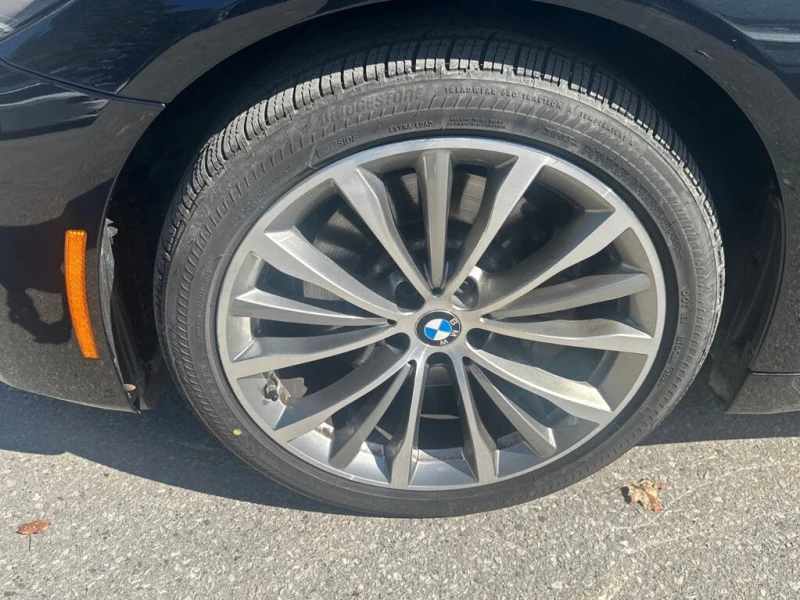 BMW 530 i* xDrive* АвтоКредит* (ЦЕНА ДО БГ), снимка 7 - Автомобили и джипове - 53264115