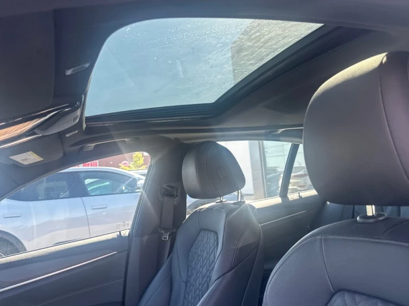 BMW 530 i* xDrive* АвтоКредит* (ЦЕНА ДО БГ), снимка 15 - Автомобили и джипове - 53264115