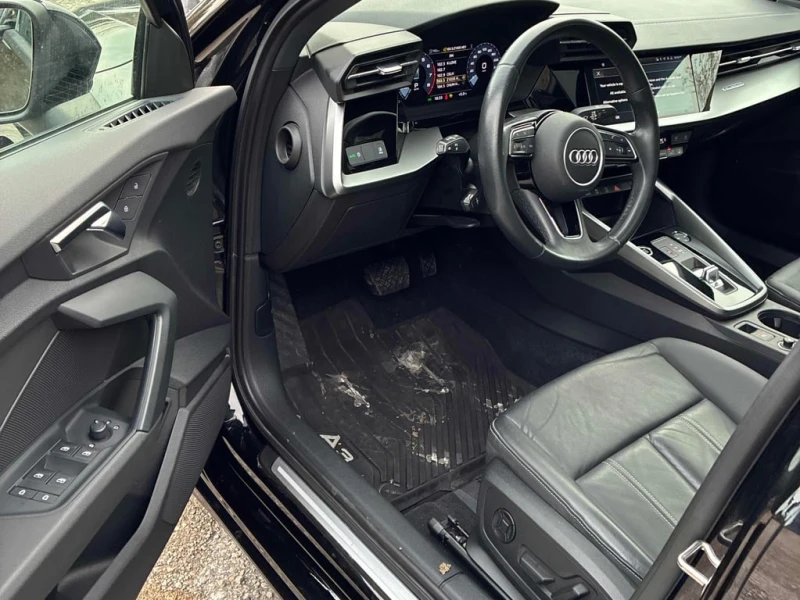 Audi A3 * Komfort * CARFAX * БЕЗ ПЪРВОНАЧАЛНА ВНОСКА, снимка 5 - Автомобили и джипове - 53380559