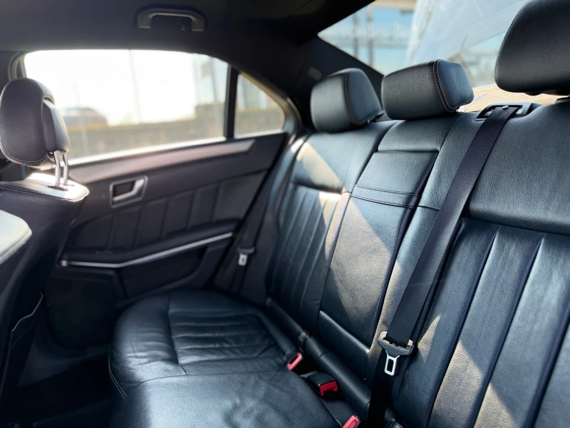Mercedes-Benz E 220 CDI, снимка 6 - Автомобили и джипове - 53496084