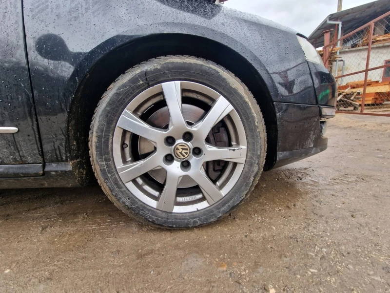 VW Passat, снимка 4 - Автомобили и джипове - 53500070