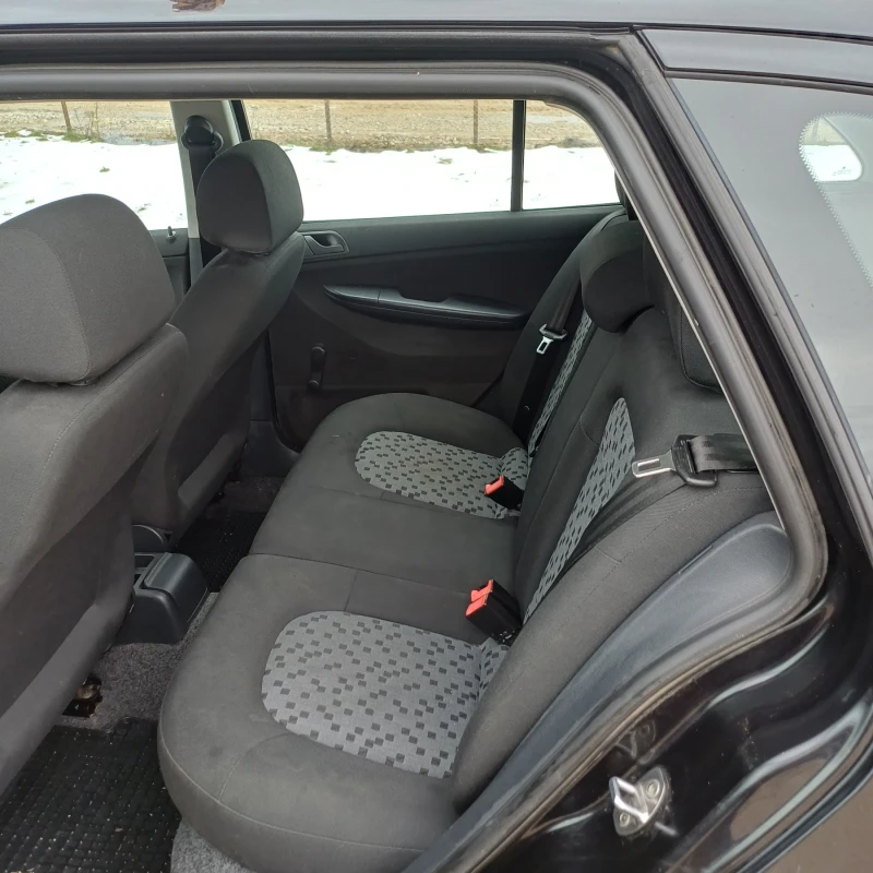 Skoda Fabia 1, 2 i, снимка 5 - Автомобили и джипове - 53566102