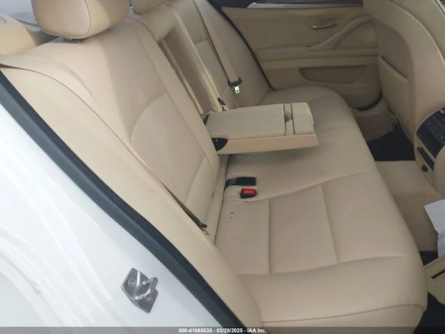 BMW 535 XDRIVE* ПОДГРЕВ* КАМЕРА* КЕЙЛЕС* LANE* ASSIST - изображение 8