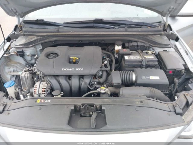 Hyundai Elantra SE АВТОФИНАНСИРАНЕ*  - изображение 9