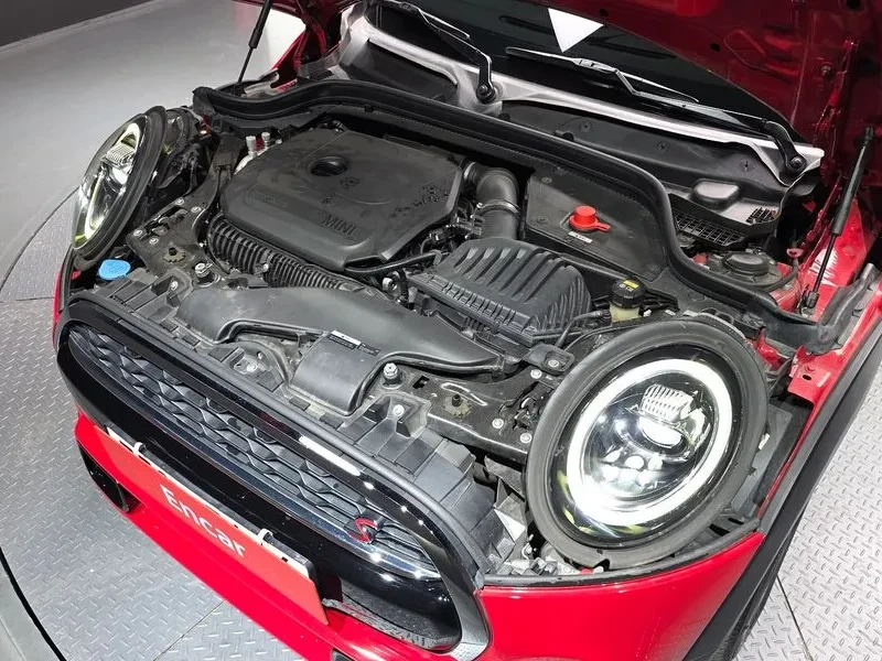 Mini Cooper S 2.0 /Navi/Camera/Carfax, снимка 4 - Автомобили и джипове - 54652078