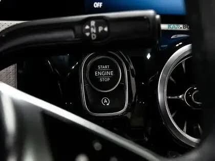 Mercedes-Benz CLA 250 4MATIC* AвтоКредит* (ЦЕНА ДО БГ), снимка 12 - Автомобили и джипове - 55327580