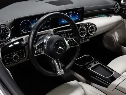 Mercedes-Benz CLA 250 4MATIC* AвтоКредит* (ЦЕНА ДО БГ), снимка 10 - Автомобили и джипове - 55327580