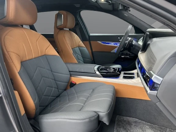 BMW 740 d xDrive = M-Sport Pro = Гаранция, снимка 10 - Автомобили и джипове - 55406399
