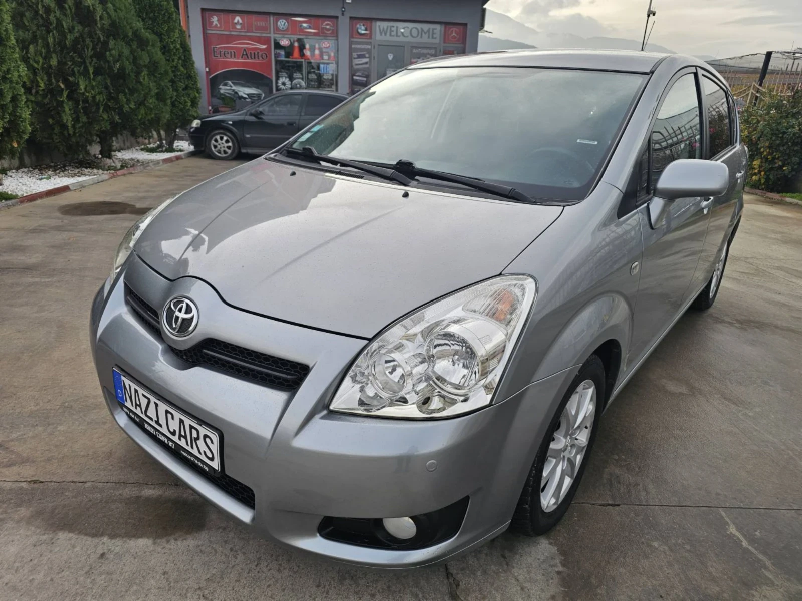 Toyota Corolla verso 2.2 D-4D/136 к.с./FACELIFT, снимка 1