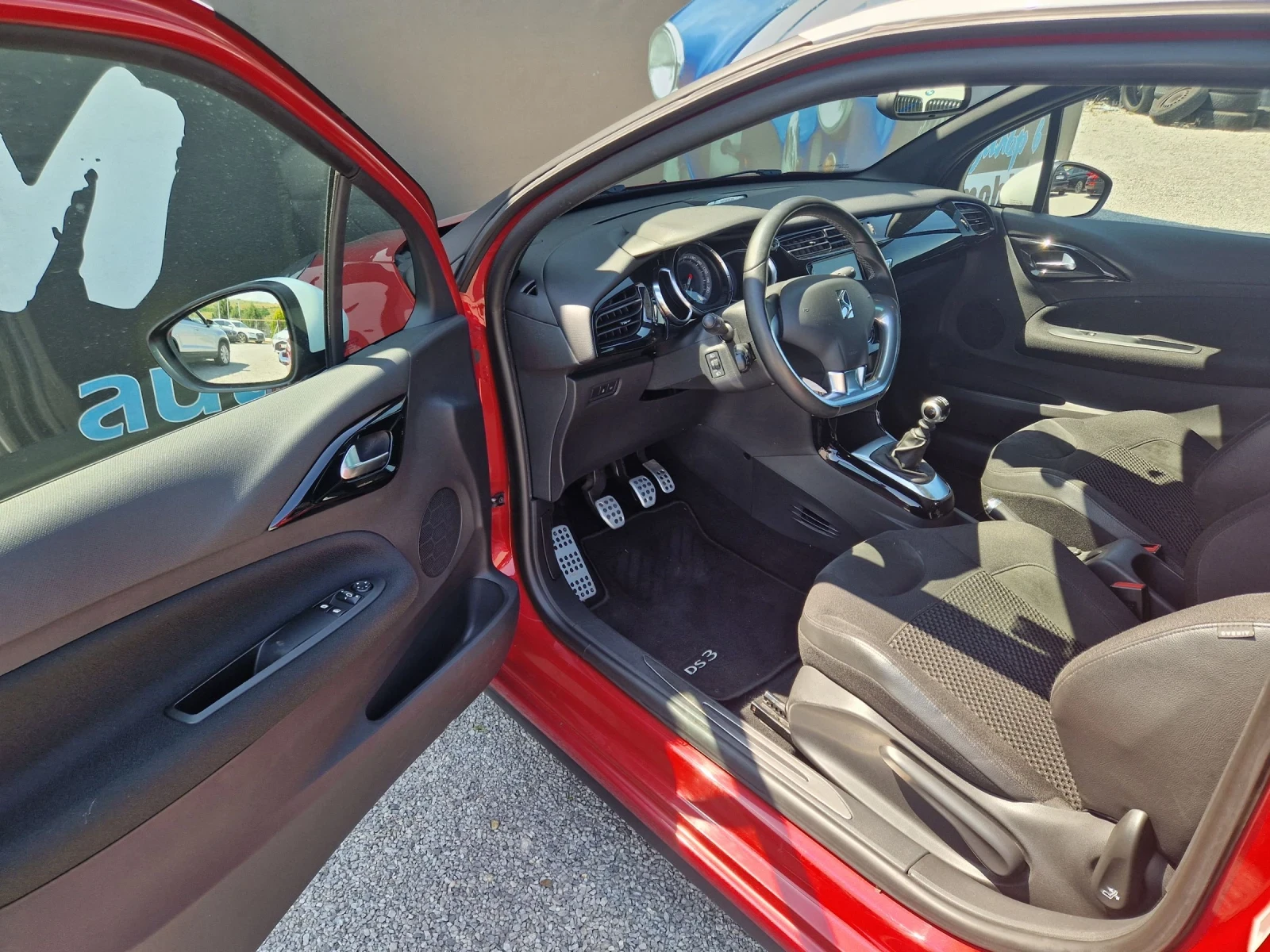 Citroen DS3 1.6HDi So Chic - изображение 8