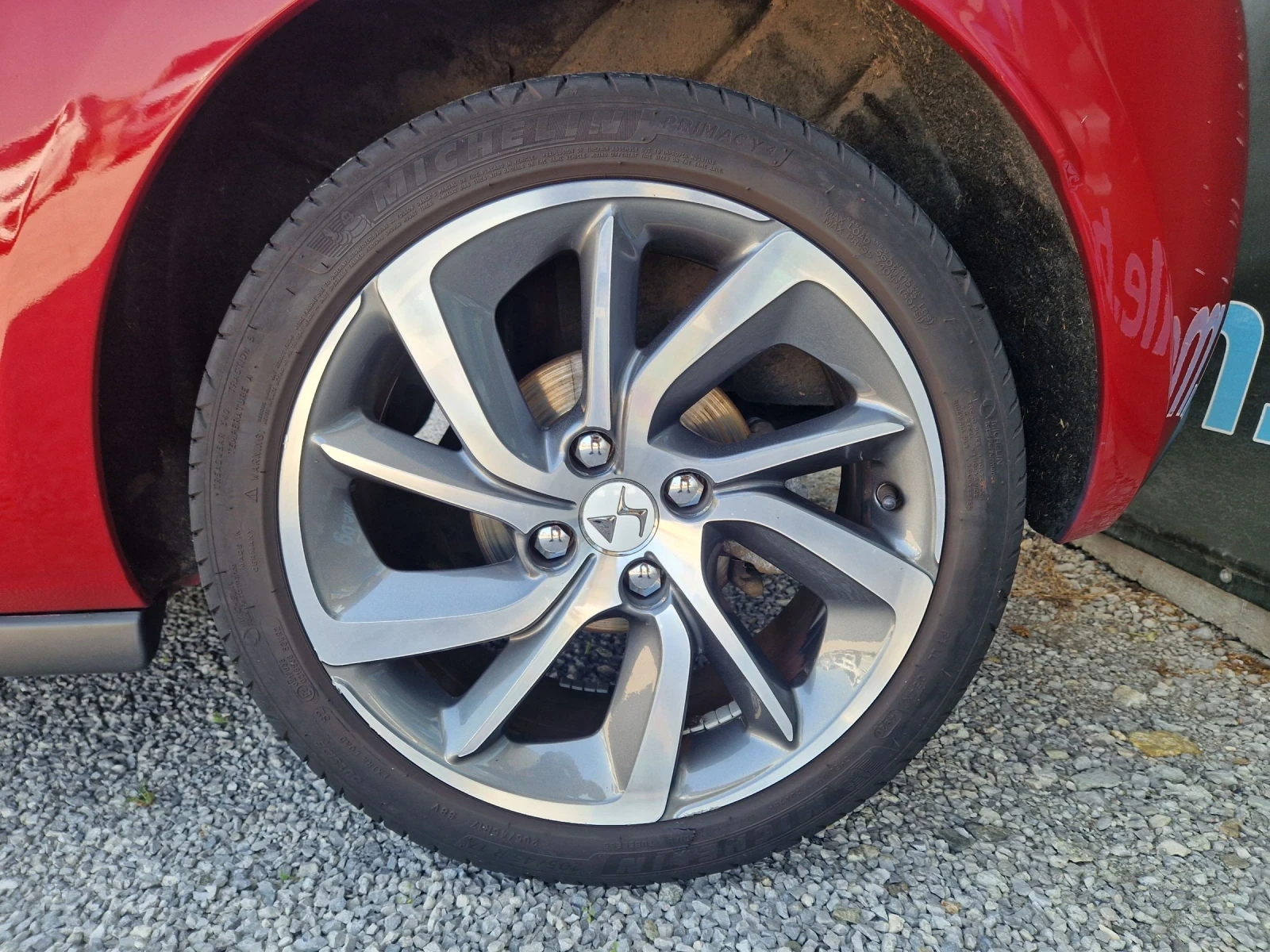 Citroen DS3 1.6HDi So Chic - изображение 7