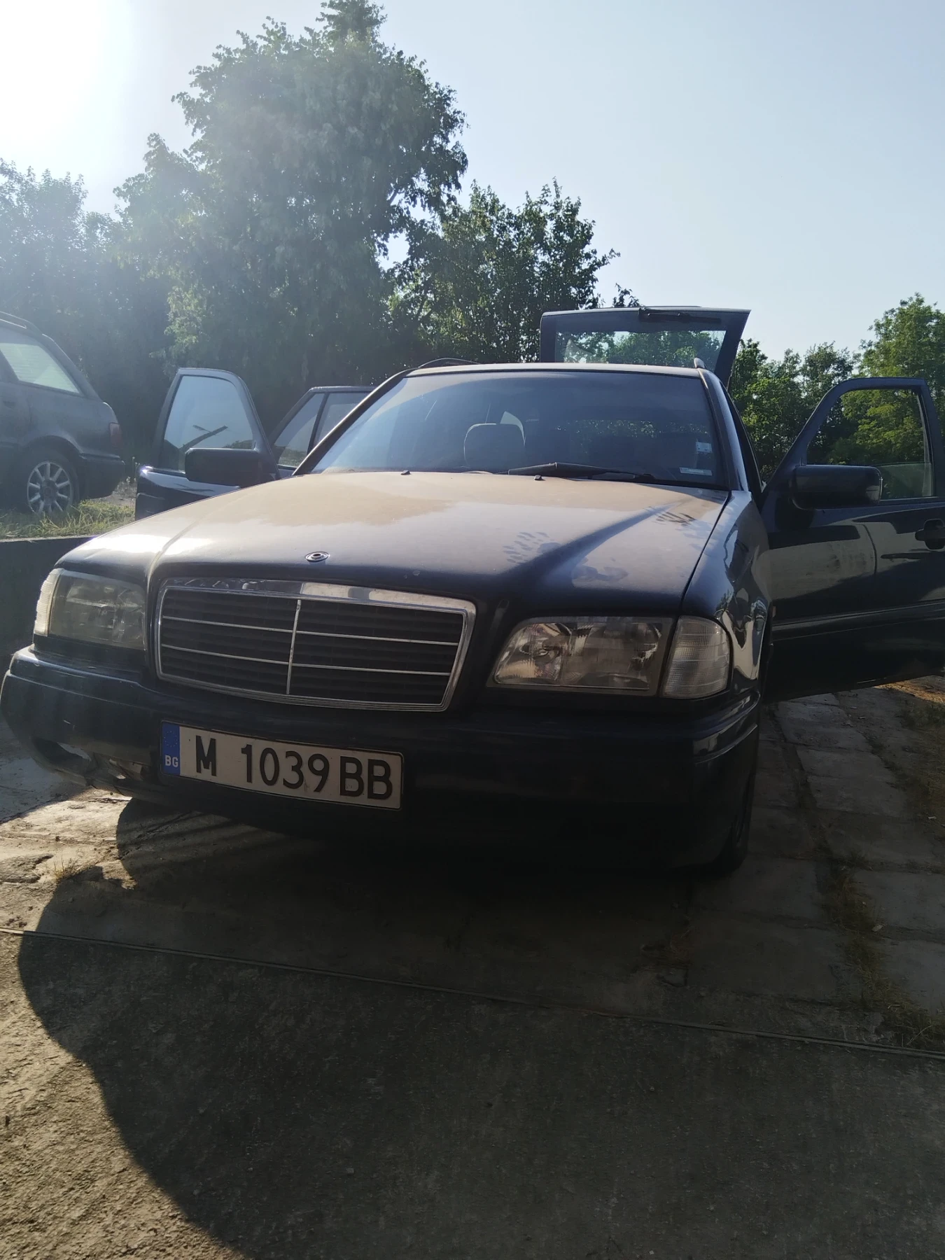 Mercedes-Benz C 220  - изображение 2