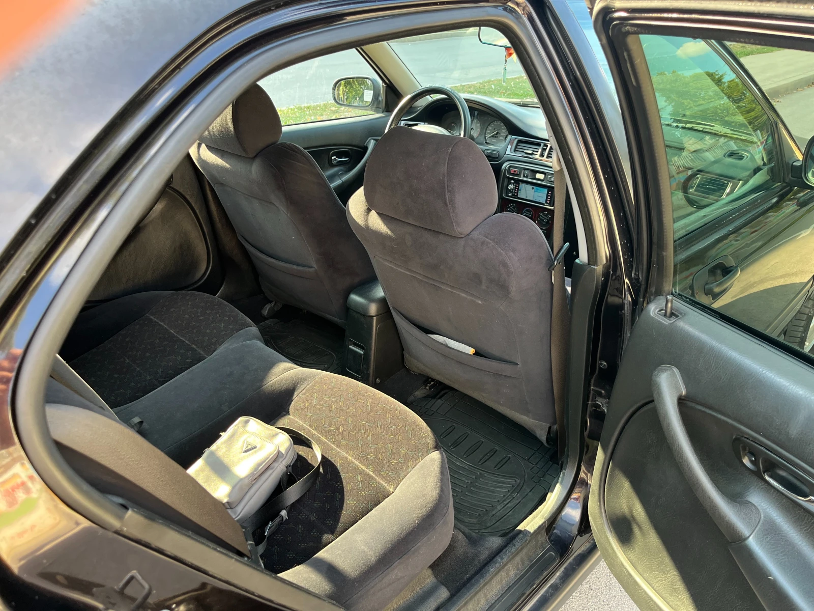 Honda Civic MB4 (D16W2) | Mobile.bg   11