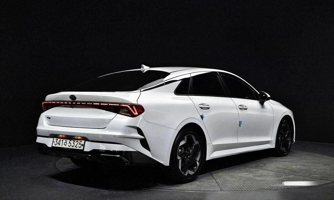 Kia K5  - изображение 2