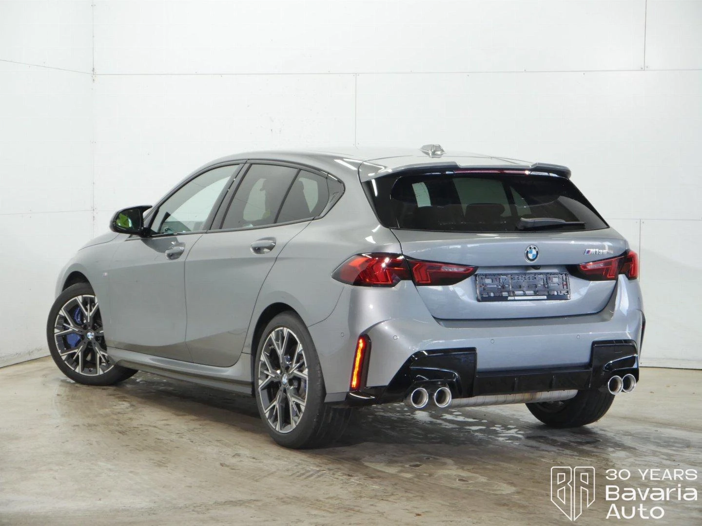 BMW 135 M135i xDrive Steptronic | Mobile.bg   2