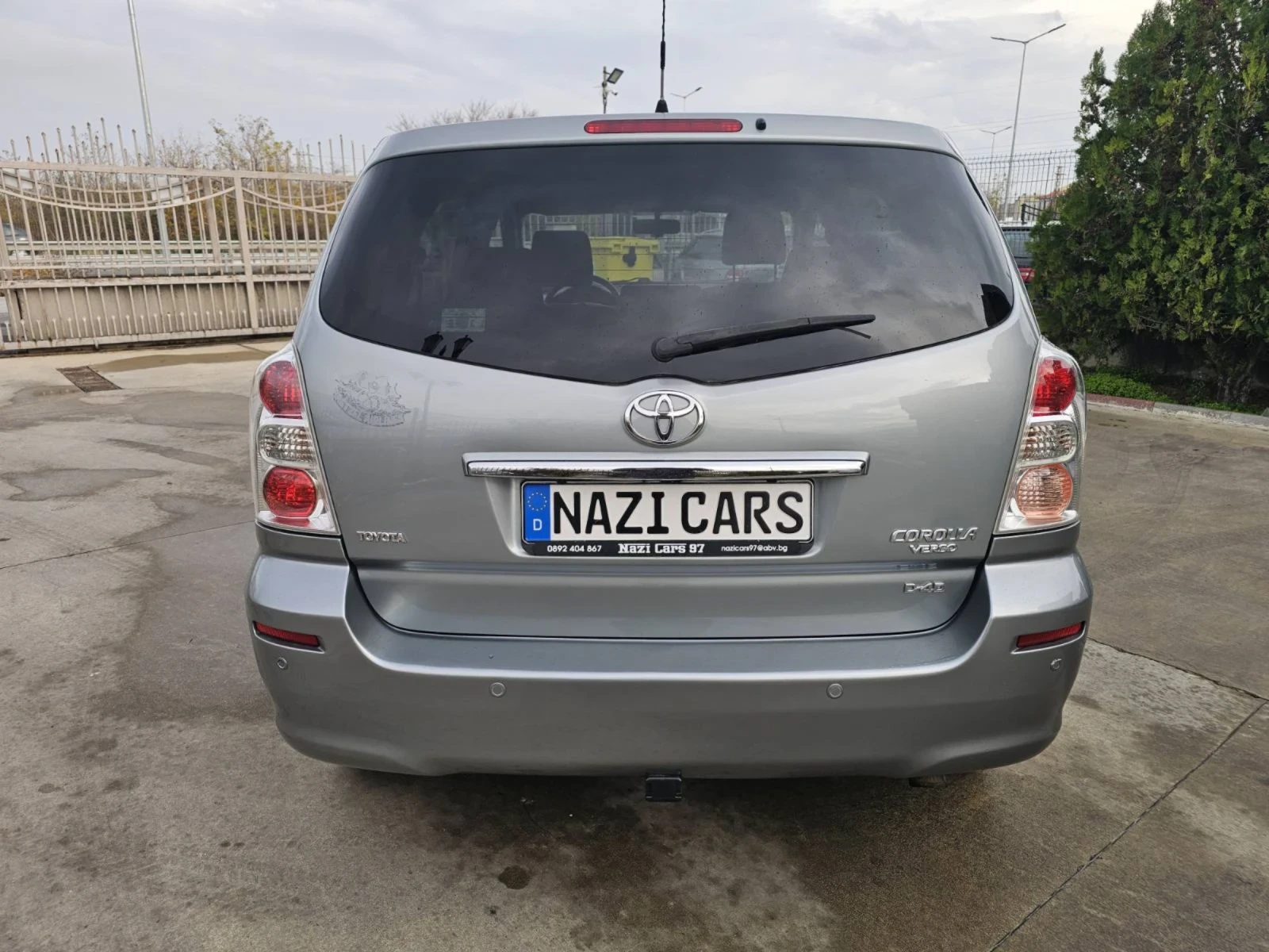 Toyota Corolla verso 2.2 D-4D/136 к.с./FACELIFT - изображение 5